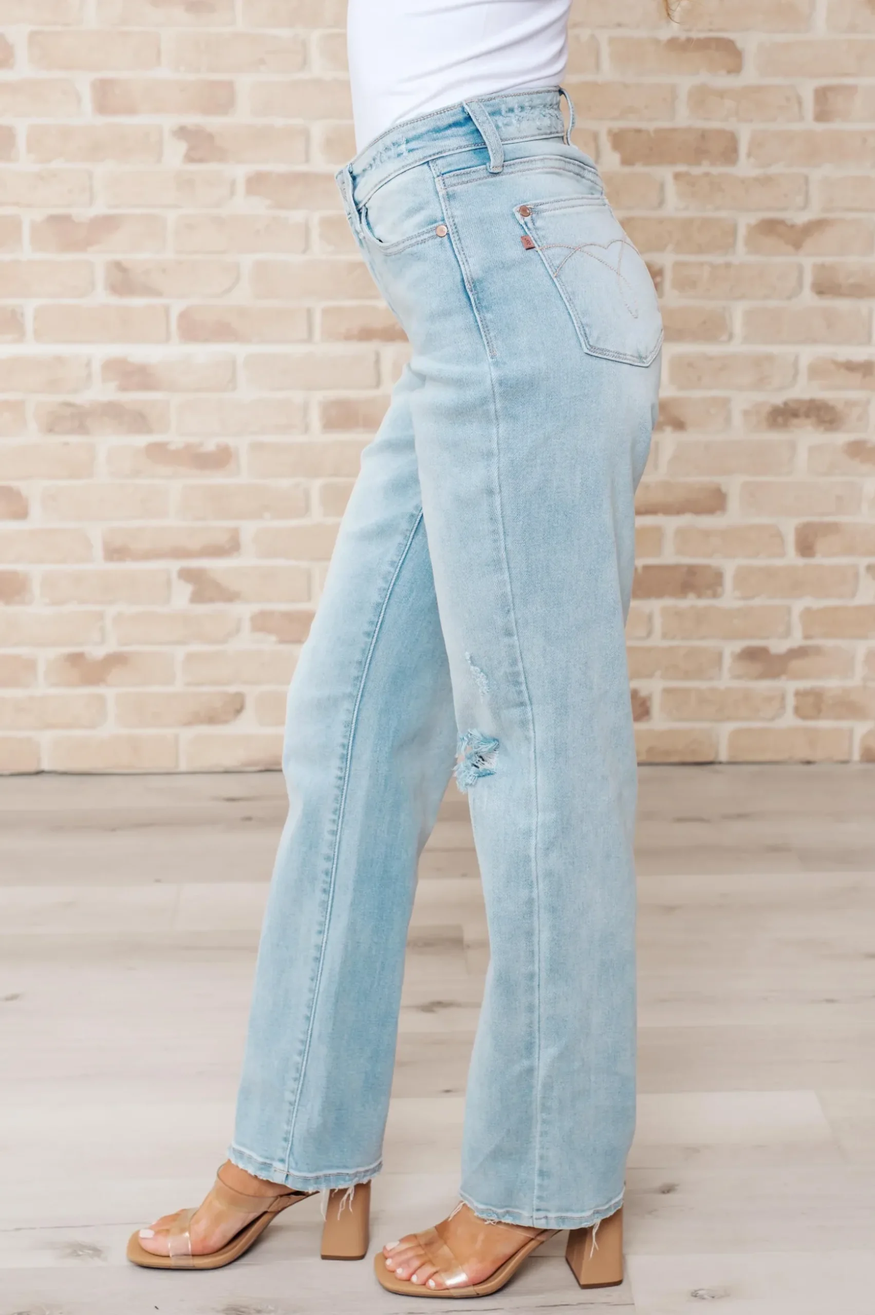 Parker High Rise 90's Straight Jeans by Judy Blue
