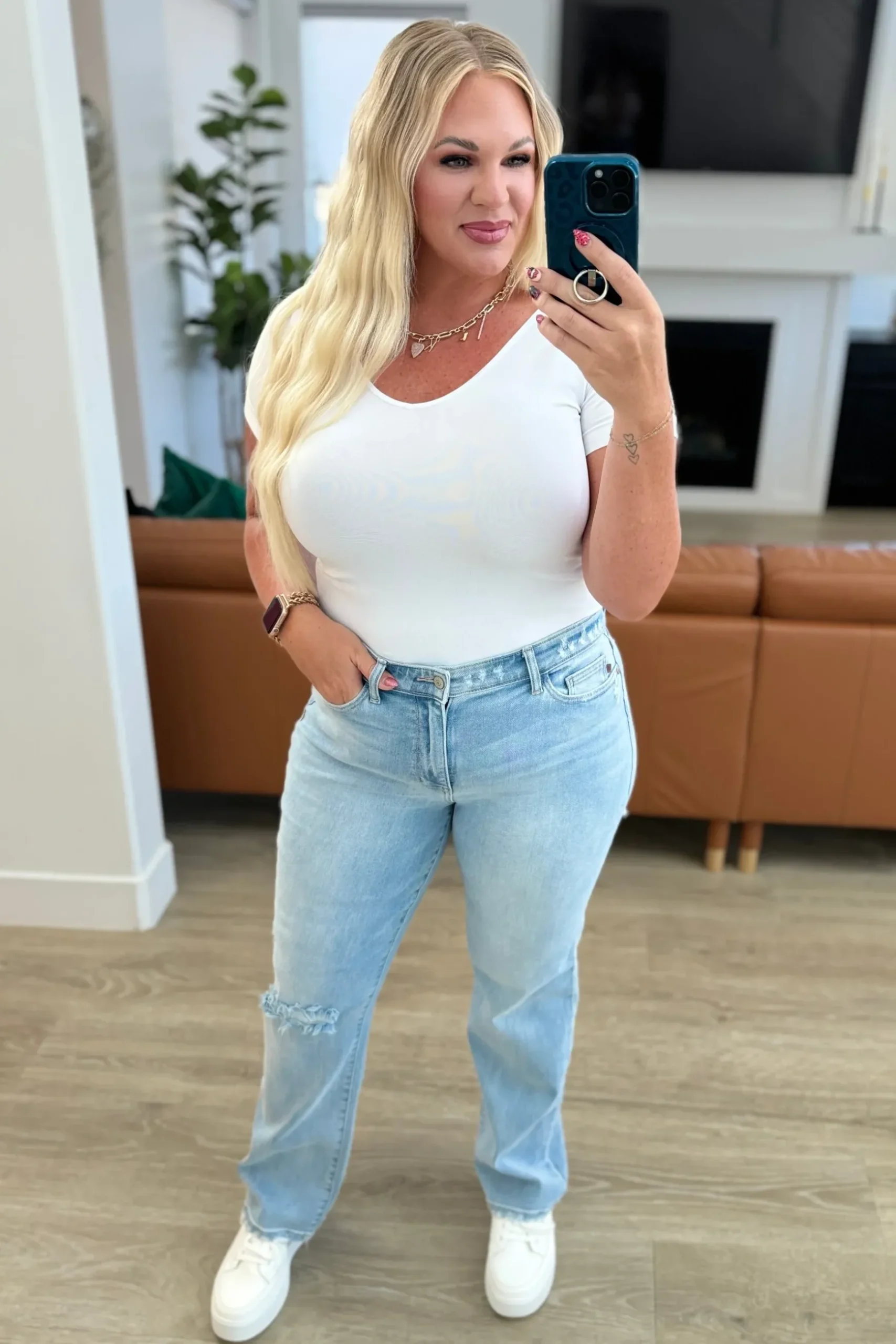 Parker High Rise 90's Straight Jeans by Judy Blue