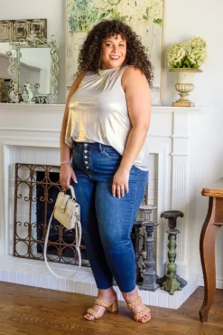 Photo Op Sleeveless Blouse