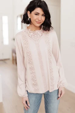 Picture This Top In Blush