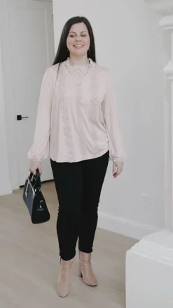 Picture This Top In Blush