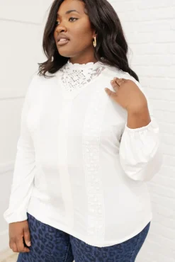 Picture This Top In Off White