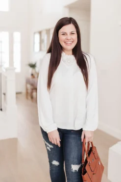 Picture This Top In Off White