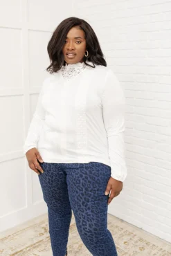 Picture This Top In Off White