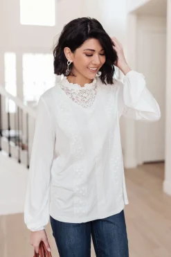 Picture This Top In Off White