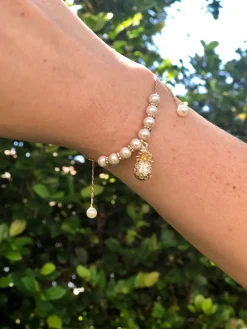 Pineapple Of My Eye Pearl Pull Bracelet - Gold