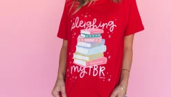 'Sleighing My TBR' Red Graphic Tee