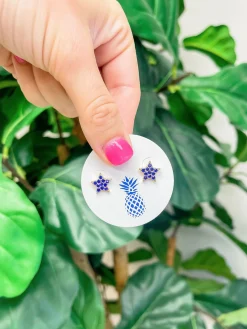 Sparkly Star Stud Earrings - Blue