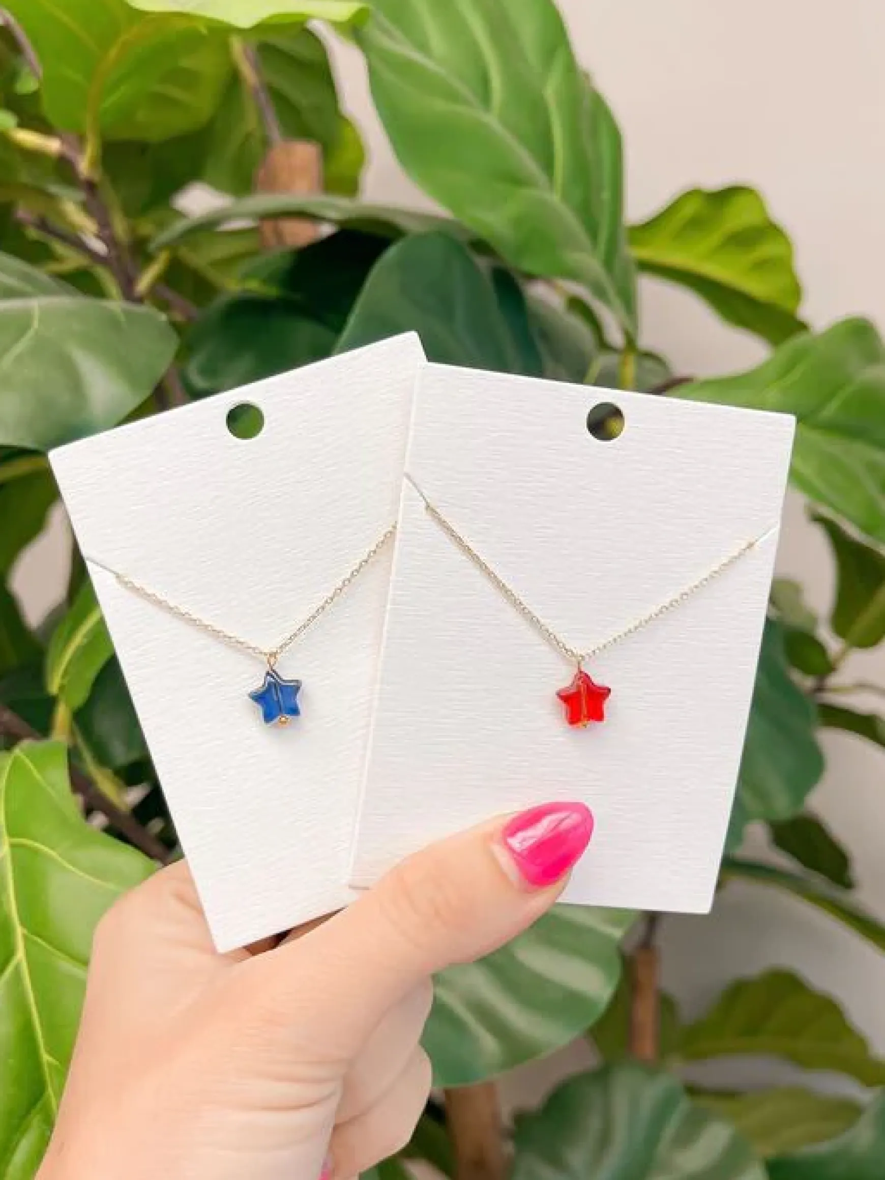 Star Pendant Necklace - Red