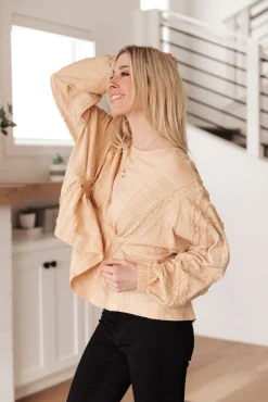 Streets of Prague Top In Peach