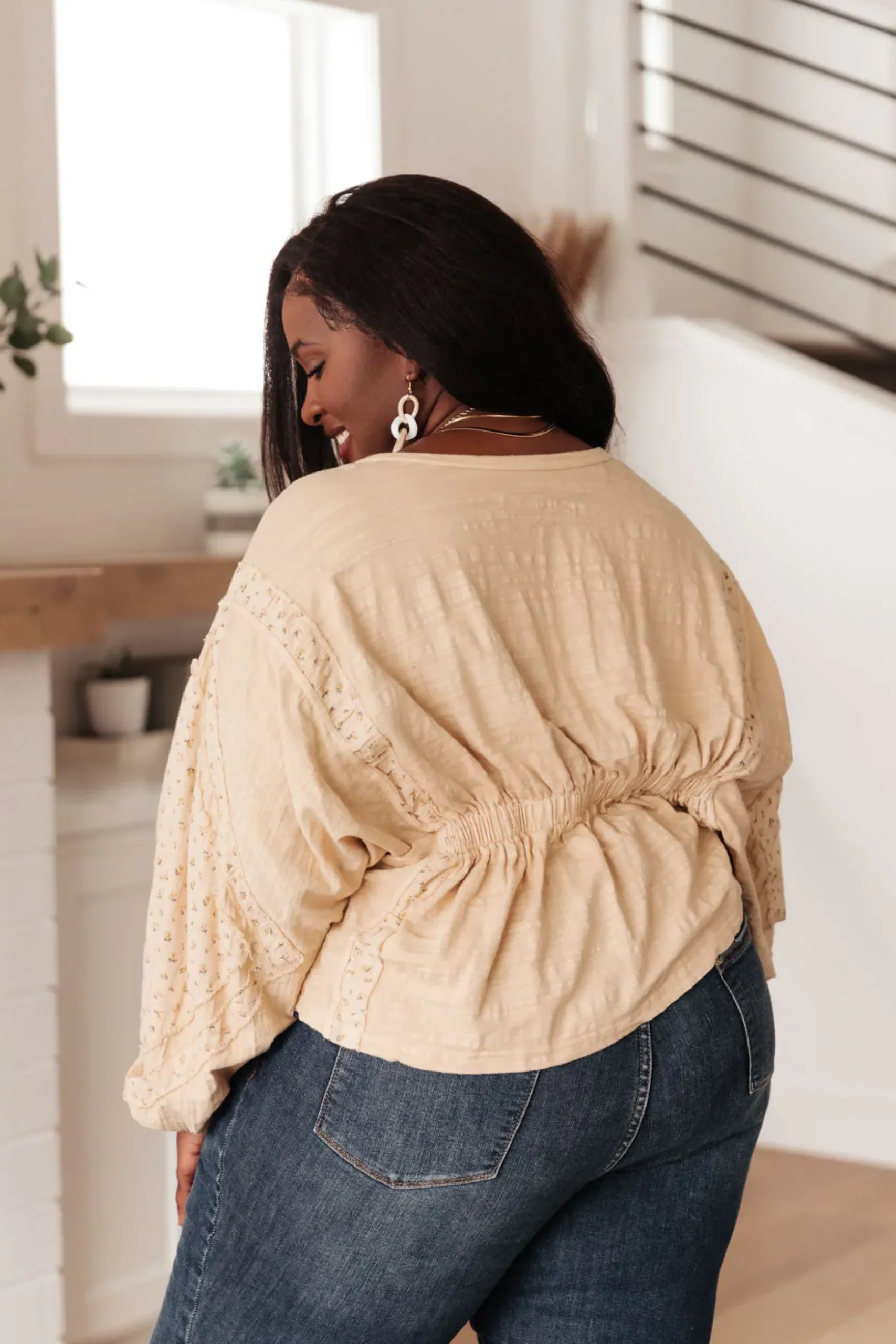 Streets of Prague Top In Peach