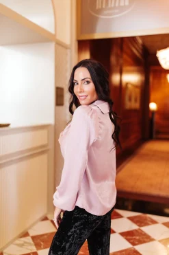 Swift Elegance Blouse