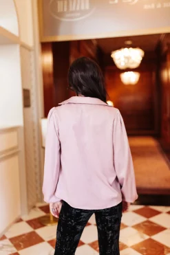 Swift Elegance Blouse