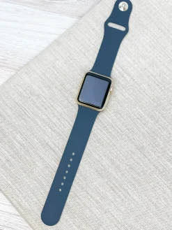 The Solid Silicone Smart Watch Band - S/M