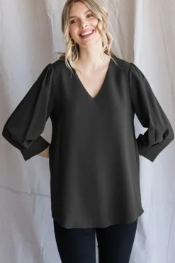 Three Quarter Sleeve V-Neck Blouse - Black