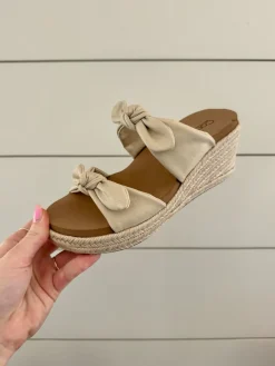 Tie The Knot by Corkys - Gold Wash Metallic