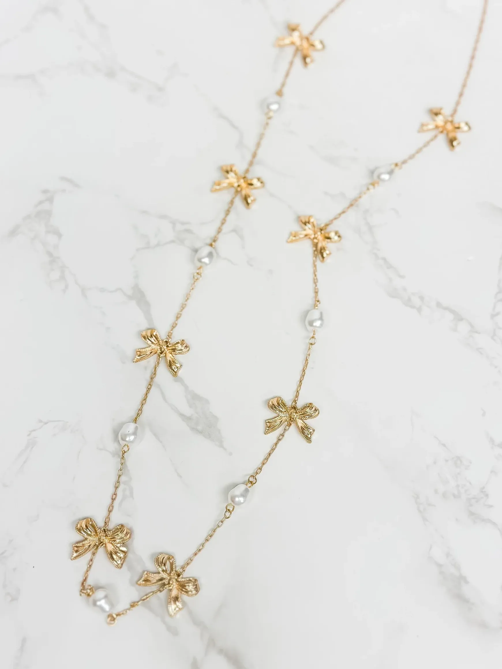 Vintage Gold Bow Long Necklace