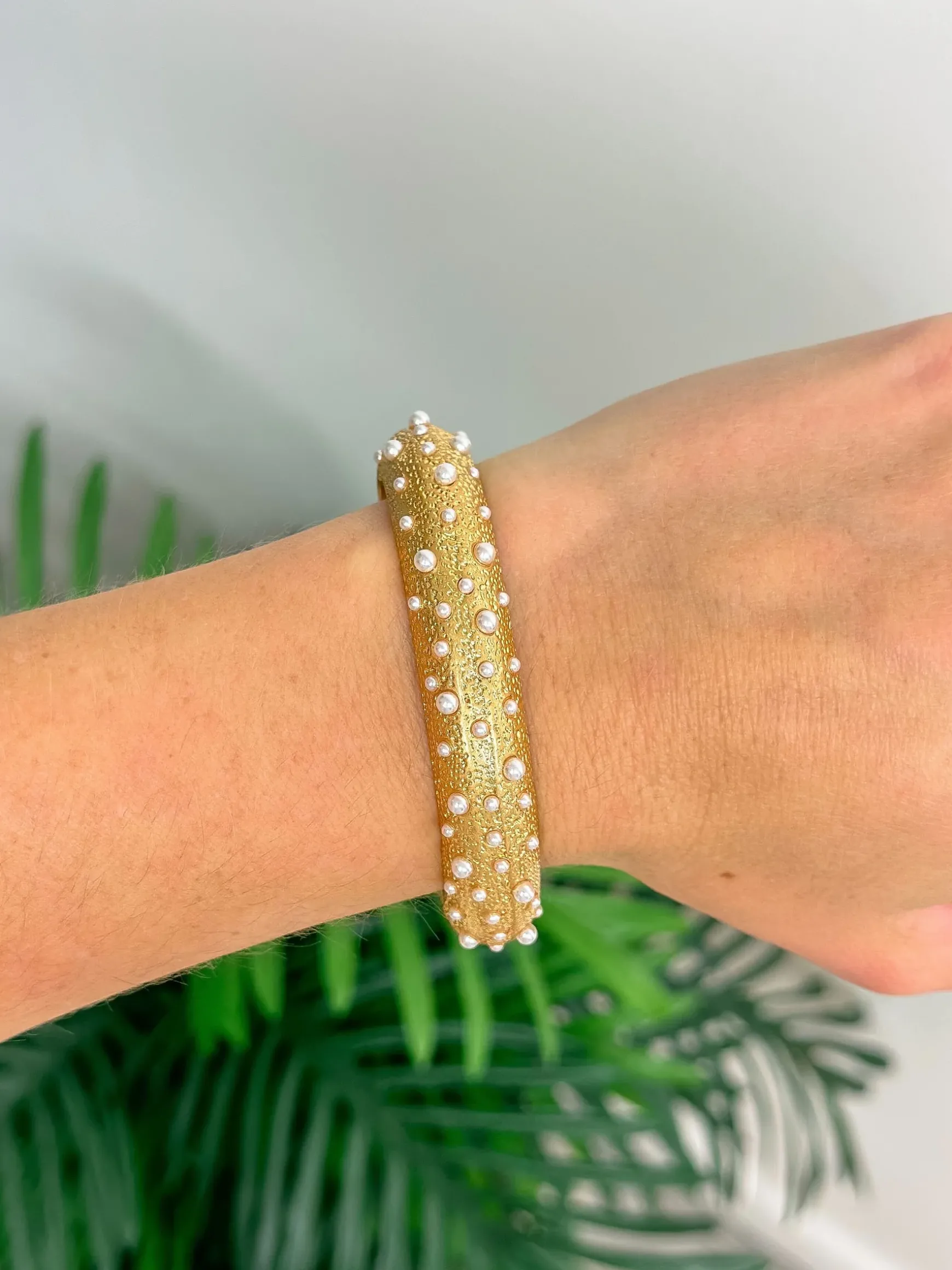 Vintage Gold Bubbly Pearl Stretch Bracelet