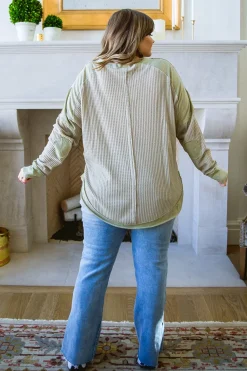 Winding Roads Top In Sage